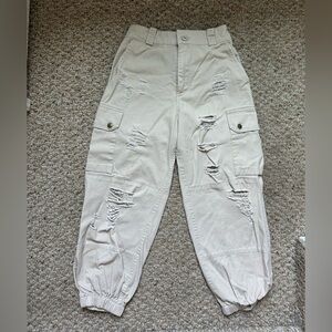 Skylar + Madison Cream Cargo Pants Relaxed Fit